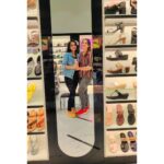 Shafna Instagram – .
Friends who mirror selfie together, stay together 💞🧿🥰
.
#mirrorselfie #lulutvm #tvm #shopping #girlsdayout #fun #love #laugh 
#tilltheend #love #laughter #kuttikuttifights #latenightgossips #shoppingtogether #outingtogether #ourtime #love #caring #cryingonshoulders #beingthereforeachother #myhumandiary #bff #friendship #goals #family #sisterhood #soulsisters