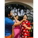 Shafna Instagram - My extended family… My favourites of Hyderabad… these ppl are so much of love♥️😘 thankyou so much darlings for making my birthday so memorable and happiest… I love you all!!! ♥️ @sowmya.sharada @actor_nandu @actorvinod_maganti @mamtha_narayan1 @soumya_kandala @actor_dwarakesh @ankitha_muler @daringirl_lucky @ramanasimhapuri 🙏🏻🙏🏻🙏🏻