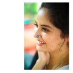 Shafna Instagram - ✨♥️ Silver screw type nosepins from @vismaya_silvernosepins ♥️ Clicked by @aashiq.aashii @the.spark.stories ♥️