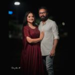 Shafna Instagram - Daivam alli kodutha varam!!!! @sajinsajin_ 👽♥️ #unlimitedblessing #godblessedmewithyou #nightphotography #nightpics #nightppl #us #sajin #shafna #sajinsajin_ #shafnanizam
