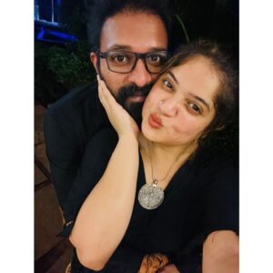 Shafna Instagram - Black Love 👽🖤 @sajinsajin_