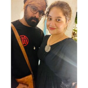 Shafna Instagram - Black Love 👽🖤 @sajinsajin_