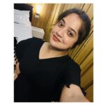 Shafna Instagram - Hey Fam!!! It’s been so long!!! ♥️ Happy Easter you all!!!✨
