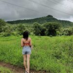 Shagun Sharma Instagram - Away from the city troubles. 🌄🌄 @lakeside_bohemeinn My favourite getaway 💚 Pc : @danishzakaria91 Love visiting time to time 😉🤗💚 Lakeside Boheme Inn