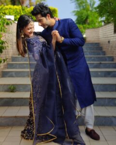 Shagun Sharma Instagram - Ek mai aur ek tu 💙
@lakshya2204 ☺️🤗
 
Pc : @rajatverma05 ☺️
 #sonu #raj #soraj #IshkParZorNahin
#explorepage #Shagunsharma #exploremore #viralme #viralpost #trending