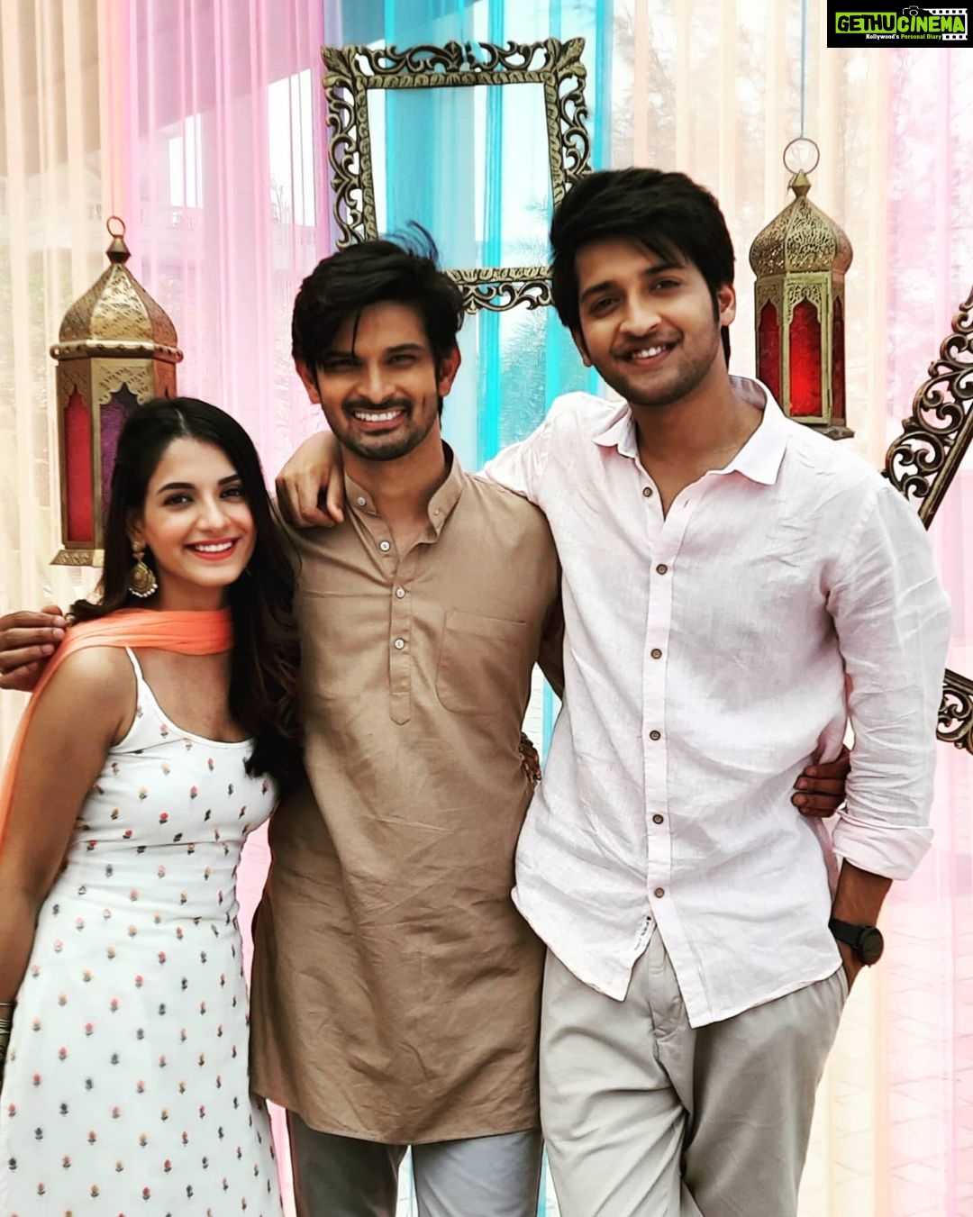 Shagun Sharma Instagram - Wishing you all a very very Happy Holi 🎉❤️❤️ @rajatverma05 @anup.d25 @akshitamudgal @lakshya2204 #ParamSingh #IshkParZorNahin #sonu #Shagunsharma #explorepage ##explore #exploreinstagram #viralpost #viralvideo #viral #exploremore #instagood #instagram