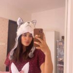 Shagun Sharma Instagram - This is literally how CLUMSY i am! Real Blooper Reel #me #shagunsharma #fun #clumsy #explore #fyp #igers