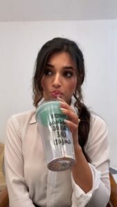 Shagun Sharma Instagram - @jaysoni25  being Savage 😂😂😂😂🤣🤣🤣 

#explore #trending #fun #fyp #tishaan #shagunsharma #viral #funnyvideo