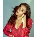 Shalini Pandey Instagram - Vibing with the music inside my head ☺️🎶
