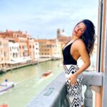 Shama Sikander Instagram - “Travel is my therapy.” ... . . . #travelphotography #photoshootdairies📷 #thoughtoftheday #trending #actorslife #shamasikander