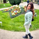 Shama Sikander Instagram - An amazing journey comes to an end and the new one begins bye bye #hamberg you have been amazing to me ,see you when i see you next….😎🇩🇪🤩♥️ . . . #byebye #Germany #love #pose #positivevibes #travelphotography #traveldairies #shamasikander Hamburg, Germany