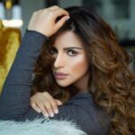 Shama Sikander Instagram - Your eyes show the strength of your soul❤️ . . . #soul #deep #thoughtoftheday #stylefashion #fashionable #happiestsunday #shamasikander