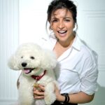 Shama Sikander Instagram - My Joy Keeper #casper 🐶🧿 . . . #casper #myjaan #love #purelove #photography #photoshoot #happiness💕 #smile #shamasikander