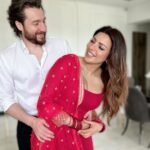 Shama Sikander Instagram - “An appreciation groove for my forever groom” #mundakukkudkamalda 😉❤️💃🏻🕺🏻 . . #dance #fun #love #light #couplegoals #trending #reels #trendingreels #mine #shamasikander