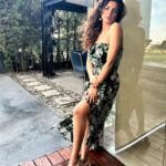 Shama Sikander Instagram - When you are happy you glow differently 🥰🤩😇🧿 . . . #looks #happiness #happyme #holidays #bangkok #positivevibes #travelphotography #shamasikander
