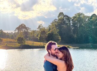 Shama Sikander Instagram - Second last day of the year couldn’t hv been better…. Thank you life for filling it with so much joy, love, laughter and perfection ♥️😍 I’m in awe of you ….🙏🏻😇😇😇