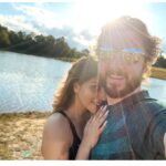 Shama Sikander Instagram - Second last day of the year couldn’t hv been better…. Thank you life for filling it with so much joy, love, laughter and perfection ♥️😍 I’m in awe of you ….🙏🏻😇😇😇