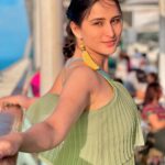 Sheen Dass Instagram – When you have entire City on the sea-क्यूँ सोचना है जाना कहाँ 💁🏻‍♀️… @cordeliacruises 
🪸🐬☀️💚
#livethemoment 
.
.
.
#sheendass #explore #india #cordeliacruises #lakshwadeep
#lakshawadeepisland
#cruiselove
#tropicalvibes
#beach
#cruiselife
#destinationofyourdreams Cordelia Cruises