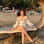 Shefali Jariwala Instagram - Beach day #photodump #beach #love . . . #beachbum #potd #sundayfunday #beachdiaries #beachlife #summer #vibes #vacaymode #chillin #relax