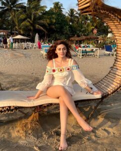 Shefali Jariwala Instagram - Beach day #photodump 
#beach #love 
.
.
.
#beachbum #potd #sundayfunday #beachdiaries #beachlife #summer #vibes #vacaymode #chillin #relax