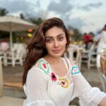 Shefali Jariwala Instagram - Beach day #photodump #beach #love . . . #beachbum #potd #sundayfunday #beachdiaries #beachlife #summer #vibes #vacaymode #chillin #relax