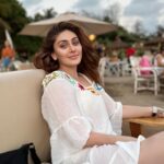 Shefali Jariwala Instagram - Beach day #photodump #beach #love . . . #beachbum #potd #sundayfunday #beachdiaries #beachlife #summer #vibes #vacaymode #chillin #relax