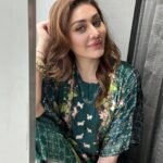 Shefali Jariwala Instagram - Perfect for a hot summer Tuesday !💃🏼😎🍉🌻🕶️🧴 Wearing @theboozybutton @makeup.yasmin @farukh.shaikh . . . #delhidiaries #tuesdayvibes #ootd #potd #instafashion #comfy #chic #cool #travelgram #summer #love #instadaily