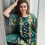 Shefali Jariwala Instagram - Perfect for a hot summer Tuesday !💃🏼😎🍉🌻🕶️🧴 Wearing @theboozybutton @makeup.yasmin @farukh.shaikh . . . #delhidiaries #tuesdayvibes #ootd #potd #instafashion #comfy #chic #cool #travelgram #summer #love #instadaily
