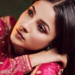 Shehnaaz Kaur Gill Instagram - Eid mubarak to everyone 💞 Makeup: @shehnaazgill Outfit: @jigarmaliofficial Jewellery: @anmoljewellers Photographer: @shreyansdungarwal Stylist: @junni.khyriem Hair: @cheemabaljit2