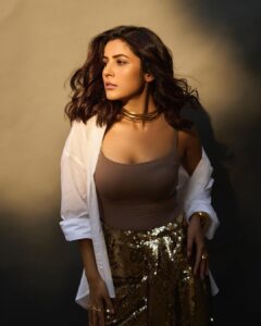 Shehnaaz Kaur Gill Instagram - ⭐️⭐️⭐️⭐️⭐️ Skirt by : @nadinemerabi 
Bracelets by : @misho_designs 
Heels by : @publicdesire
Styled by : @manekaharisinghani 
Style with @chintan_shah08 
📷 @shreyansdungarwal