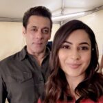 Shehnaaz Kaur Gill Instagram - #Bhaijaan on 21st April❤️⭐️🌸😍