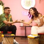 Shehnaaz Kaur Gill Instagram - Shot today with India’s OG rapper YO YO Honey Singh! #DesiVibesWithShehnaazGill @yoyohoneysingh Outfit: @veranobytanya @ascend.rohank Earrings: @iblamebeads Rings: @zariinjewelry Heels: @lodishoesindia @papillonpublicrelations Stylist: @junni.khyriem Mua: @jyotiiadvani.artistry Hair: @cheembabaljit2 Managed by: @kaushal_j Location: @merakiistudioz