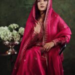 Shehnaaz Kaur Gill Instagram - Eid mubarak to everyone 💞 Makeup: @shehnaazgill Outfit: @jigarmaliofficial Jewellery: @anmoljewellers Photographer: @shreyansdungarwal Stylist: @junni.khyriem Hair: @cheemabaljit2