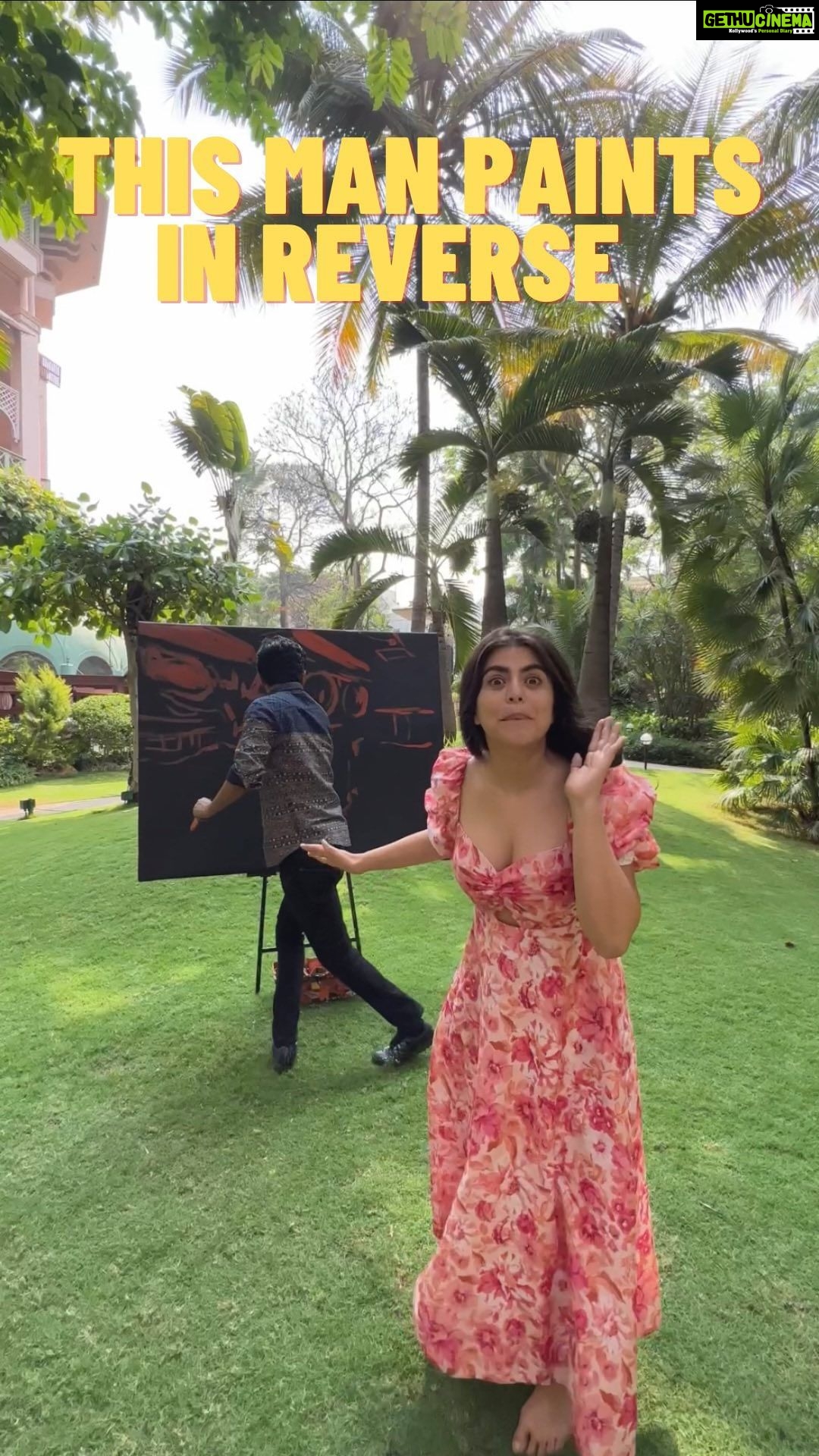 Shenaz Treasurywala Instagram - Vilas’s brush can create an upside down masterpiece in just 2.5 minutes but Shenaz’s brush can create one faster! #LivinHerStory with #ShenazTreasury & #HistoryTV18 Co-powered by @havells__india #StopMeriGroomingPeAssuming #HavellsPersonalGrooming Location @theleelapalacebengaluru Leela Palace Hotel Bangalore