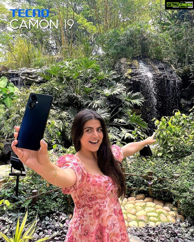 Shenaz Treasurywala Instagram - Over the last 10 days I have been producing a show called #LivinHerStory for History TV 18. It’s been hard work but hard work always pays off :)) right? I met incredible people, learned about inspiring initiatives, and had unforgettable experiences. Thanks to TECNO Camon 19, I'll always have these memories. Keep Loving. Keep Living! @theleelapalacebengaluru #LivinHerStory powered by @tecnomobileindia #TECNO #TECNOCAMON19 #KeepLovingKeepLiving Leela Palace Hotel, Old Airport Road, Bangalore