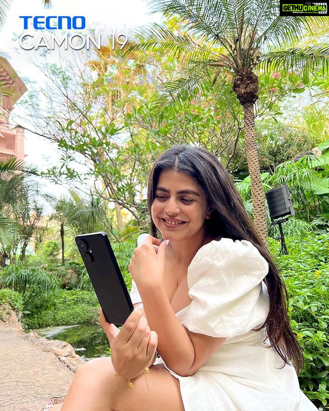 Shenaz Treasurywala Instagram - Over the last 10 days I have been producing a show called #LivinHerStory for History TV 18. It’s been hard work but hard work always pays off :)) right? I met incredible people, learned about inspiring initiatives, and had unforgettable experiences. Thanks to TECNO Camon 19, I'll always have these memories. Keep Loving. Keep Living! @theleelapalacebengaluru #LivinHerStory powered by @tecnomobileindia #TECNO #TECNOCAMON19 #KeepLovingKeepLiving Leela Palace Hotel, Old Airport Road, Bangalore