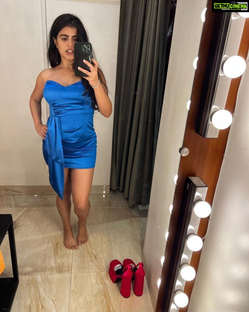 Shenaz Treasurywala Instagram - Leaving for Bangalore in the morning!!! Big trip!!! I’m shooting a series with History TV 18 which I am producing, directing, hosting everything!!! What should I pack for Bangalore??? How are these outfits?? Which one?? Official announcement tomorrow ❤️ I’m excited and nervous and anxious!!! Mumbai, Maharashtra