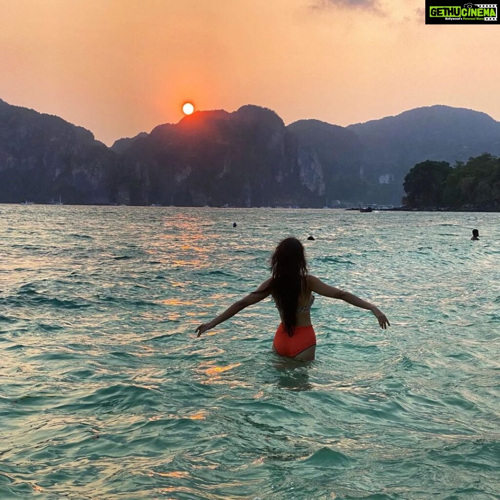 Sherlin Seth Instagram - Wild and free✨🤍🍊 . . . . . . . . . . . . #sherlinseth #bikinigirl #bikini #forthegram #forme #foryou #explorepage #explore #beachbum #orange #fitbody #island #tamilactress #tamil #teluguactress #telugu Phi Phi Island Phuket