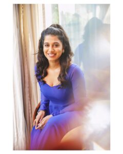 Shilpa Manjunath Instagram - 💙💙 📸 @bhoopalm_official 💄 @teddy_palette Hairstyle-@hairstoriesbypriyanka @makmediaandentertainment @mani_aka_mak @karthikrengaraj