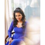 Shilpa Manjunath Instagram - 💙💙 📸 @bhoopalm_official 💄 @teddy_palette Hairstyle-@hairstoriesbypriyanka @makmediaandentertainment @mani_aka_mak @karthikrengaraj