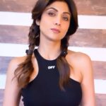 Shilpa Shetty Instagram – Making this #Wednesday count, even as ᴛʜᴇ ꜱᴜɴ ɢᴏᴇꜱ ᴅᴏᴡɴ🌥️ ᴀɴᴅ ᴛʜᴇ ᴍᴏᴏɴ ᴄᴏᴍᴇꜱ ᴜᴘ🌛…

#WednesdayDance #AddamsFamily #reelsviral #trendingsongs #trending