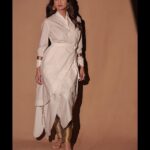 Shilpa Shetty Instagram – Gladiator mode on 🥷
We don’t run… We Fight!

#LookOfTheDay #ootd #fashion #gladiator #gladiatrix #gratitude #blessed