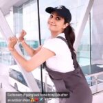 Shilpa Shetty Instagram - My little victory dance after an outdoor shoot 💃🏻 ✈️ #happysoul #traveldiaries #workmodeon #travelthursday #reelitfeelit #grateful