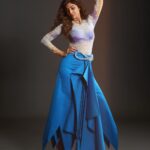 Shilpa Shetty Instagram - Insta 𝓖𝓵𝓪𝓶 💙💠 #ootn #LookOfTheDay #style #glamour #grateful #blessed