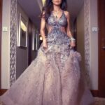 Shilpa Shetty Instagram - TALKING the WALK 😉🚶‍♀️👠 #reelsviral #trendingreels #fashionfiles