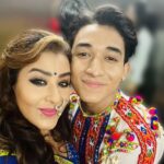 Shilpa Shinde Instagram – With cutest @theakashthapa ❤🤗
#JhalakDikhhlaaJaa #JhalakDikhhlaJaa10 #JDJ #JDJ10 #shilpashinde #wednesday #wednesdaymood
