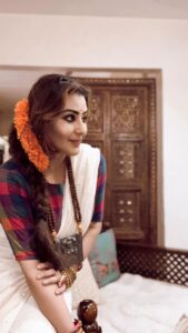 Shilpa Shinde Instagram - 💃🏻❤️

#reelsinstagram #tumtum #funtimes #enjoylife  #ShilpaShinde #trending #comedy #explorepage #fridayvibes #friday  #dancereels #dance #tumtumchallenge #trendingreels #instareels
