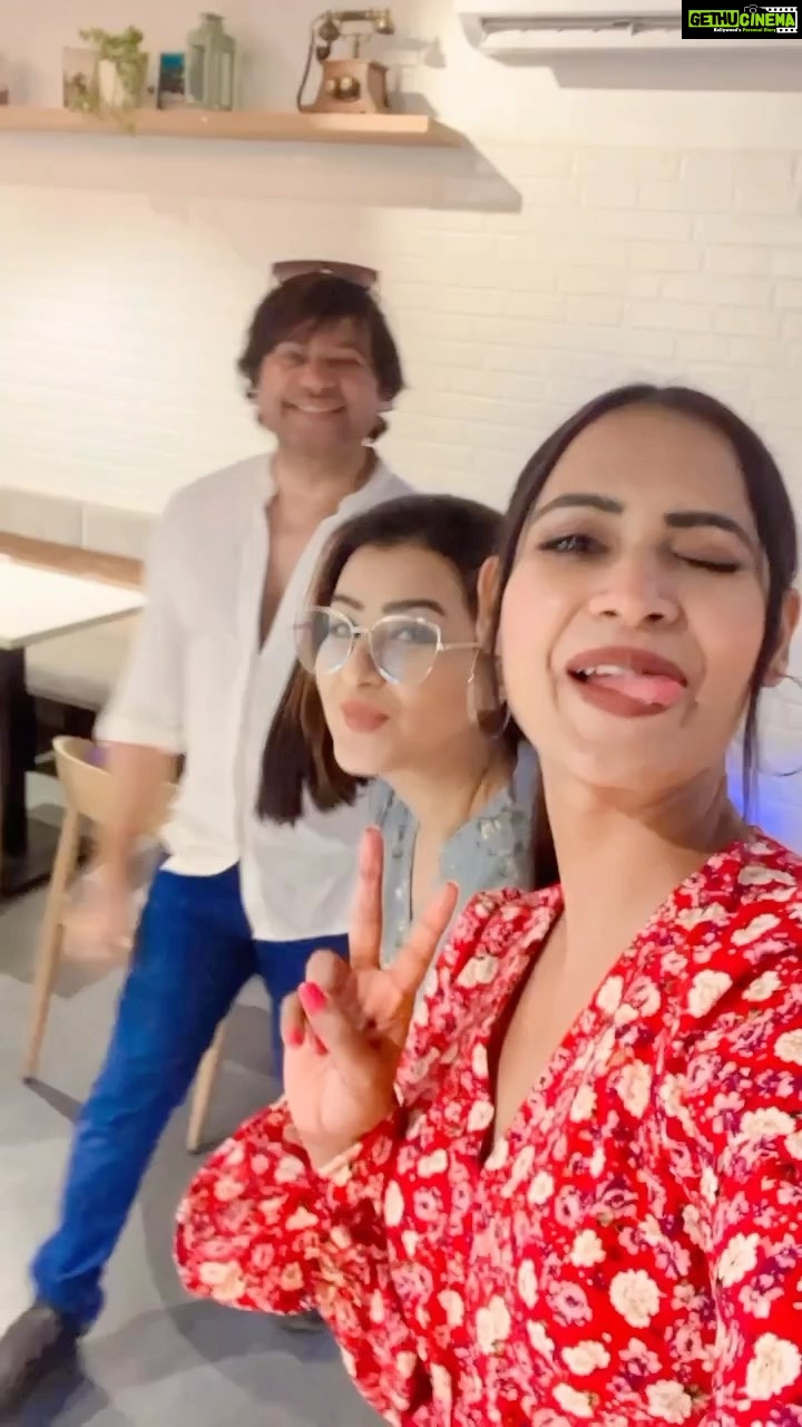 Shilpa Shinde Instagram - #shoot #webseries #upcoming #actress @tejasvikhatal #tejasvi #khatal #reel #margaontheclosedfile #margaon #shooting