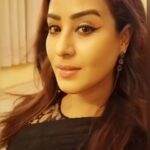 Shilpa Shinde Instagram - Bang Bang Back😈Jhalkenge💃🏻❤️ #reelsinstagram #funtimes #reelkarofeelkaro #trending #iamback #shilpashinde #viralvideos