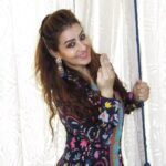 Shilpa Shinde Instagram - ✨हर रोजा और नमाज कबूल हो तुम्हारी,  यही अल्लाह से है, दुआ हमारी.🤲 Eid Mubarak 🙏